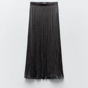 Zara Black Maxi Pleated Skirt